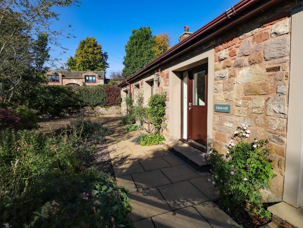 Edencroft Villa Penrith Exterior photo